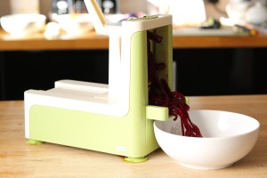 Spiralizing beetroot